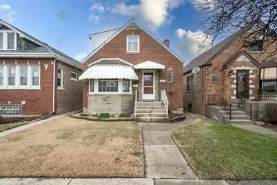 5944 W Foster Avenue, Chicago, IL 60630 - Photo 1
