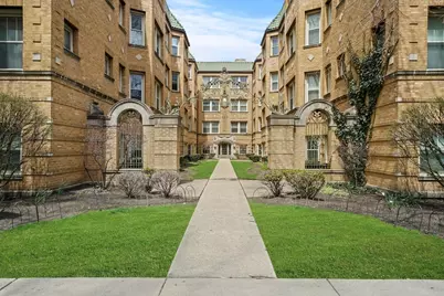 854 Washington Boulevard #1, Oak Park, IL 60302 - Photo 1