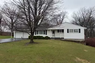 5563 Stone Rd, Clifton, IL 61727 - Photo 1