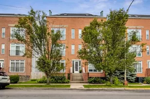 1718 W Diversey Pkwy, Chicago, IL 60614 - Photo 1