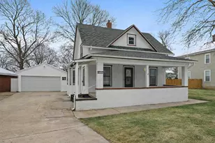 11824 Prairie Ave, Hebron, IL 60034 - Photo 1