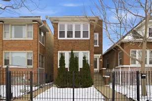 4045 W Nelson St, Chicago, IL 60641 - Photo 1