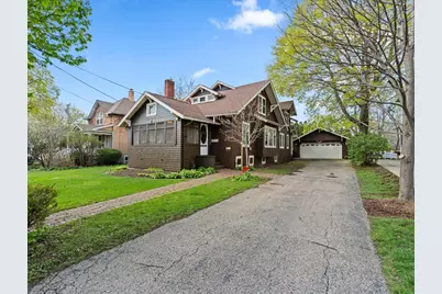 246 W Lake Street, Barrington, IL 60010 - Photo 1
