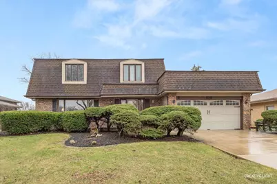 825 Columbia Lane, Darien, IL 60561 - Photo 1