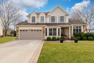 2409 Baldwin Ct, Schaumburg, IL 60193 - Photo 1