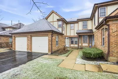 2018 Quaker Hollow Lane, Streamwood, IL 60107 - Photo 1