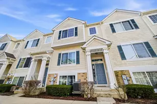 140 Enclave Cir, Bolingbrook, IL 60440 - Photo 1