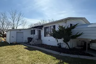 33 Brushwood Dr, Matteson, IL 60443 - Photo 1