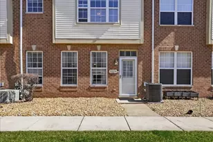 9224 W Arquilla Dr, Mokena, IL 60448 - Photo 1