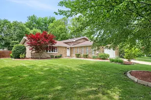 1810 Jana Ln, Morris, IL 60450 - Photo 1