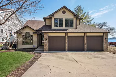 171 Waltonian Terrace, Fox Lake, IL 60020 - Photo 1