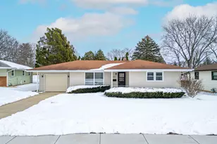 3507 Packard Pkwy, Rockford, IL 61101 - Photo 1