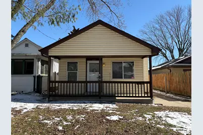 710 Mulberry Street, Ottawa, IL 61350 - Photo 1