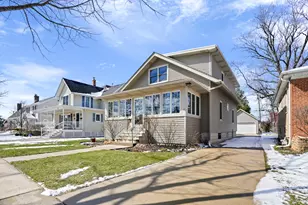 416 N Rush St, Itasca, IL 60143 - Photo 1