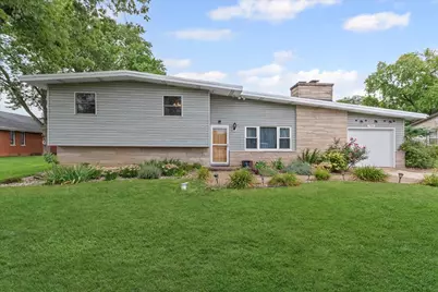 704 Helene Street, Shorewood, IL 60404 - Photo 1