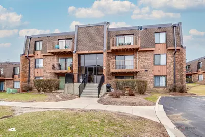 631 Derry Court #1B, Schaumburg, IL 60193 - Photo 1