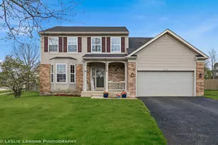 2110 Summerlin Dr, Aurora, IL 60503 - Photo 1
