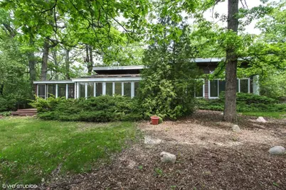 1530 Woodland Drive, Deerfield, IL 60015 - Photo 1