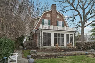 174 Woodland Ave, Winnetka, IL 60093 - Photo 1