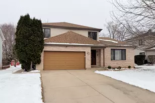 953 Fremont St, Bartlett, IL 60103 - Photo 1