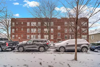 2945 W Belle Plaine Avenue #3E, Chicago, IL 60618 - Photo 1