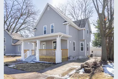 1212 14th Avenue, Moline, IL 61265 - Photo 1