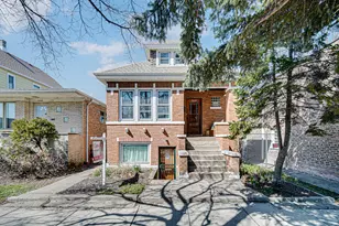 5404 S Lockwood Ave, Chicago, IL 60638 - Photo 1