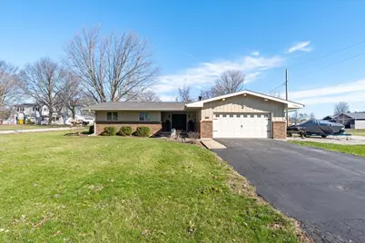 105 W School Street, Leroy, IL 61752 - Photo 1