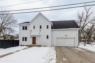 145 N Elmwood Ave, Wood Dale, IL 60191 - Photo 1