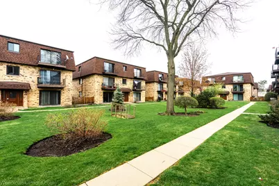 9802 Bianco Terrace #1A, Des Plaines, IL 60016 - Photo 1