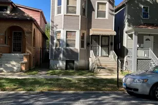 8150 S South Shore Dr, Chicago, IL 60617 - Photo 1