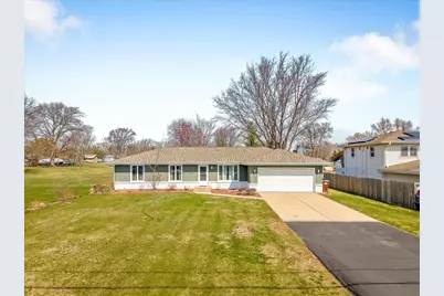 590 Brentwood Road, Machesney Park, IL 61115 - Photo 1
