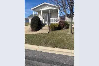 667 Aspen Drive, Manteno, IL 60950 - Photo 1