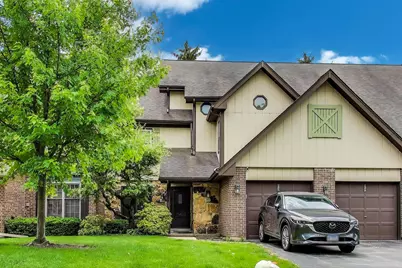 206 Country Lane, Des Plaines, IL 60016 - Photo 1