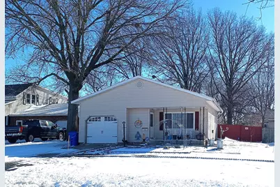 446 Dwight Street, Kewanee, IL 61443 - Photo 1