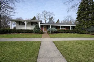 8 N Greenwood Ave, Palatine, IL 60074 - Photo 1