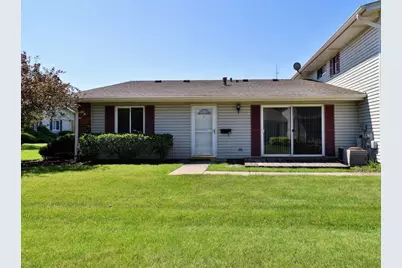 135 Nauset Lane, Schaumburg, IL 60194 - Photo 1