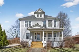 206 W Delaware St, Dwight, IL 60420 - Photo 1
