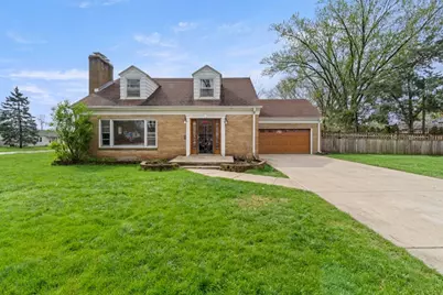 853 Orange Street, Elgin, IL 60123 - Photo 1