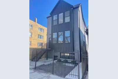 530 N Lawndale Avenue, Chicago, IL 60624 - Photo 1