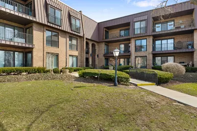 2 The Court Of Harborside #207, Northbrook, IL 60062 - Photo 1