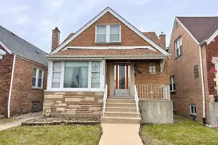 6606 S Komensky Ave, Chicago, IL 60629 - Photo 1