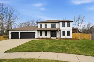 18716 W Jasmine Ct, Grayslake, IL 60030 - Photo 1