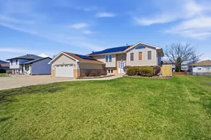 6907 Manchester Dr, Plainfield, IL 60586 - Photo 1