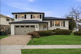 9248 N Maryland St, Niles, IL 60714 - Photo 1