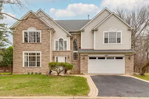 14200 Oakwood Ct, Libertyville, IL 60048 - Photo 1