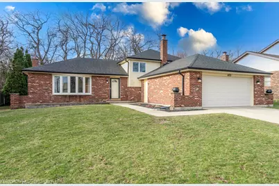 403 Whipple Lane, Westmont, IL 60559 - Photo 1