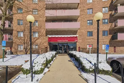 1460 Fairlane Drive #228, Schaumburg, IL 60193 - Photo 1