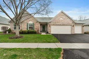 585 Tuscan View Dr, Elgin, IL 60124 - Photo 1