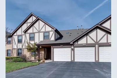 715 Elizabeth Drive #24, Wood Dale, IL 60191 - Photo 1